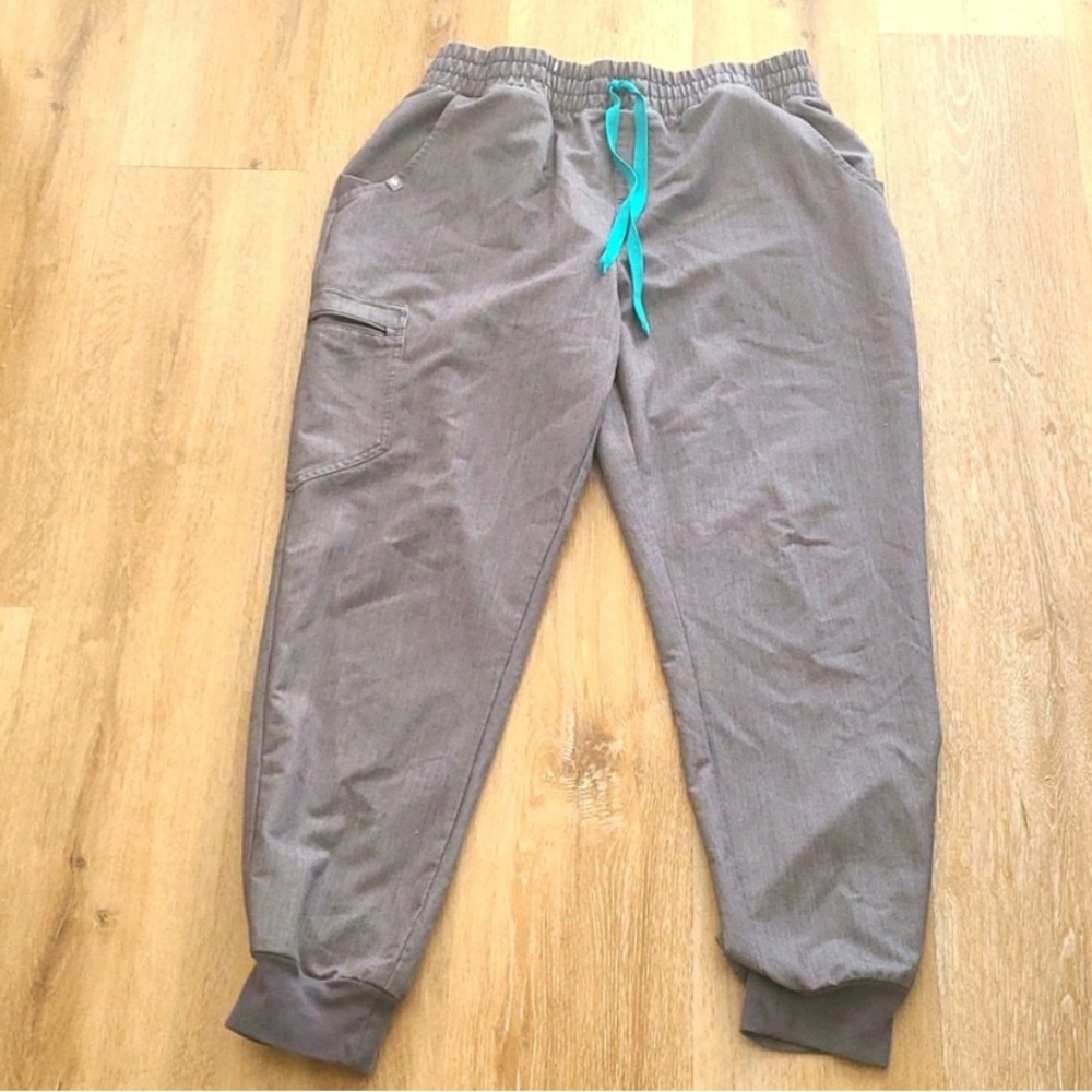 Figs Zamora Jogger Scrub Pants - Graphite Gray